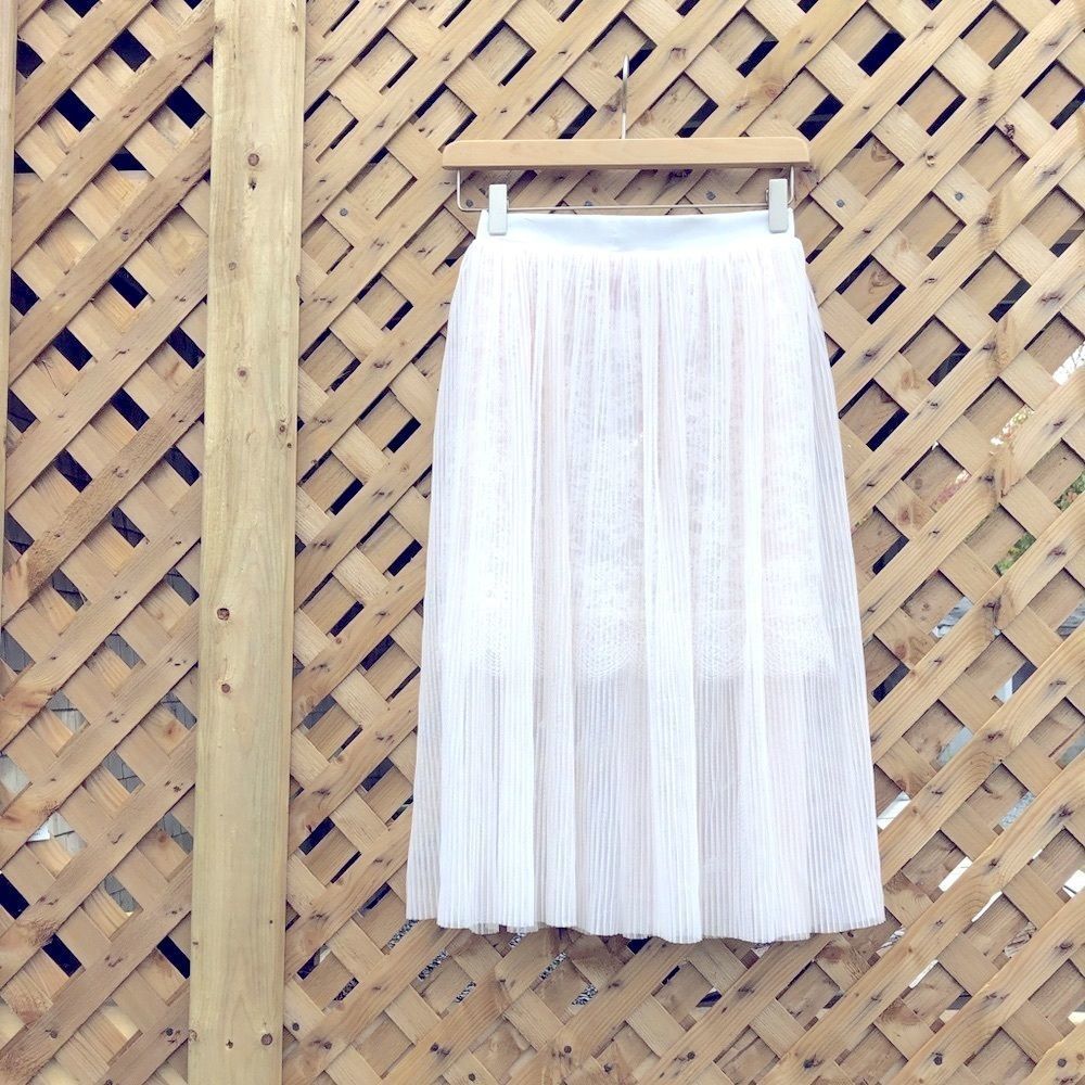 NWT, Victoria’s Secret 2-Layer Semi Sheer Midi Skirt, Size Medium